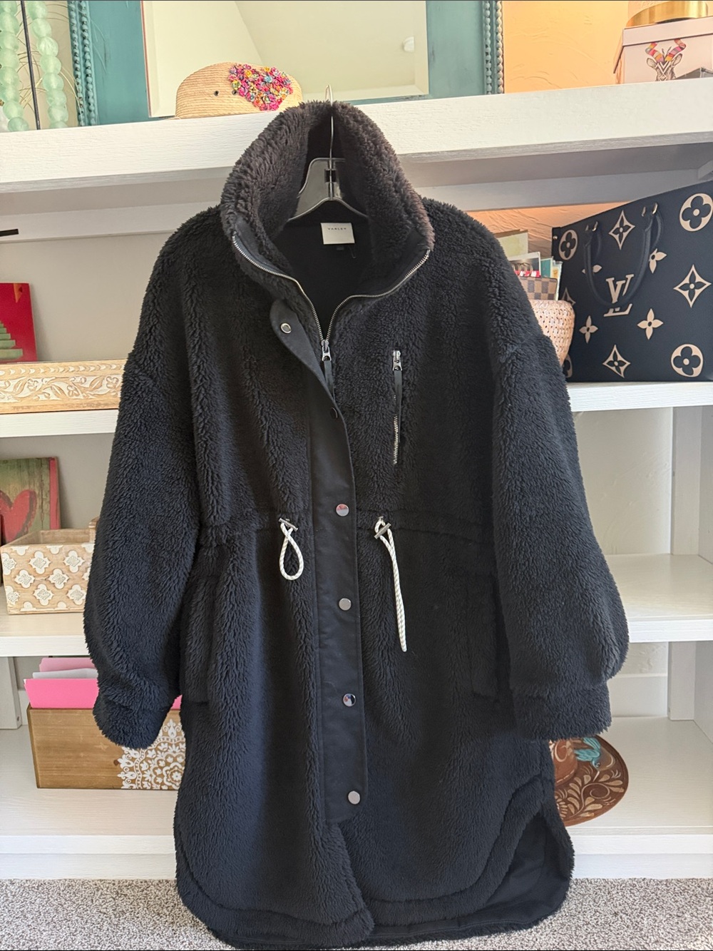 Varley Black Teddy Sherpa JONEs Coat with Drawstring Waist. Size medium. NWOT!